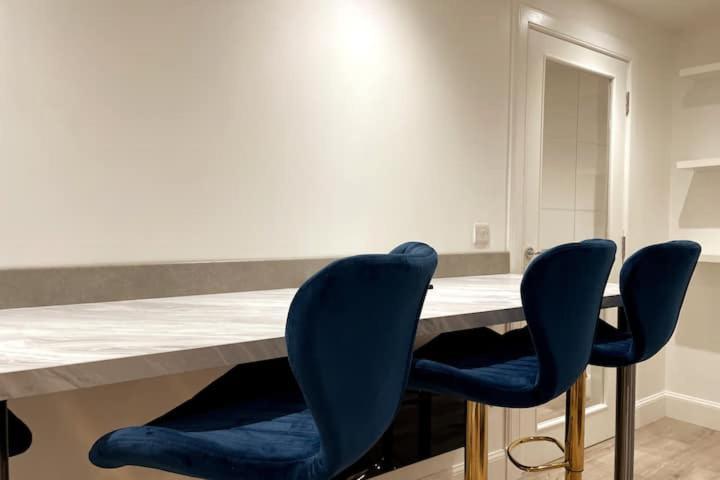 Lovely 3 Bedroom Apartment With Private Garden In Edinburgh City Centre 外观 照片
