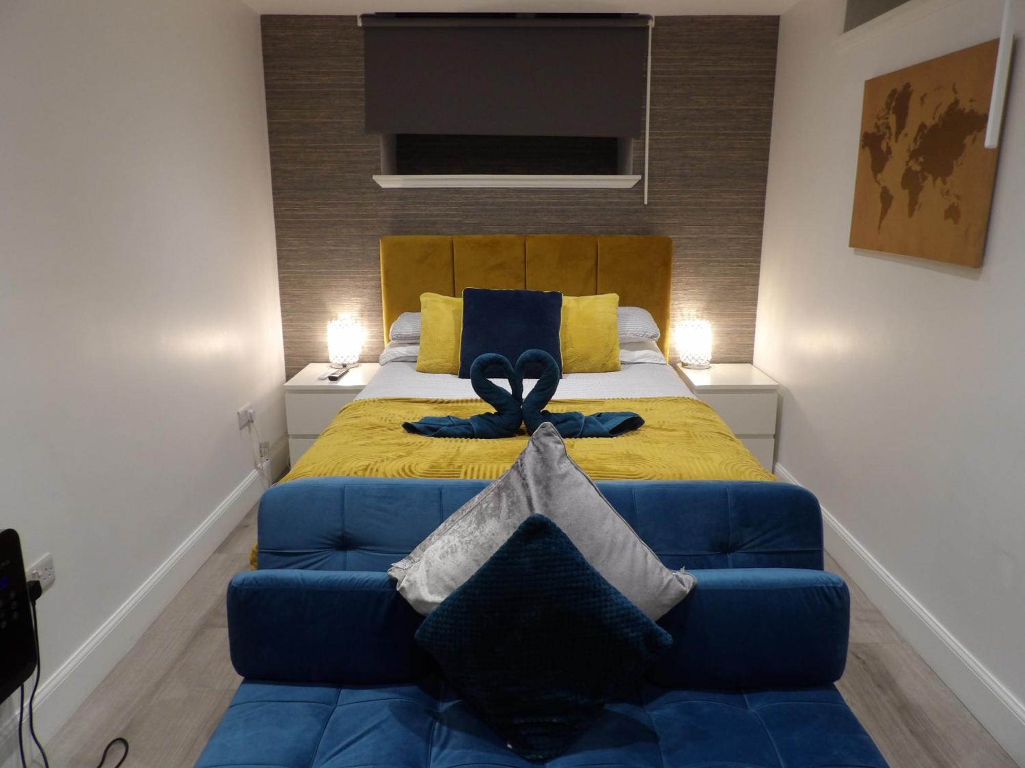 Lovely 3 Bedroom Apartment With Private Garden In Edinburgh City Centre 外观 照片